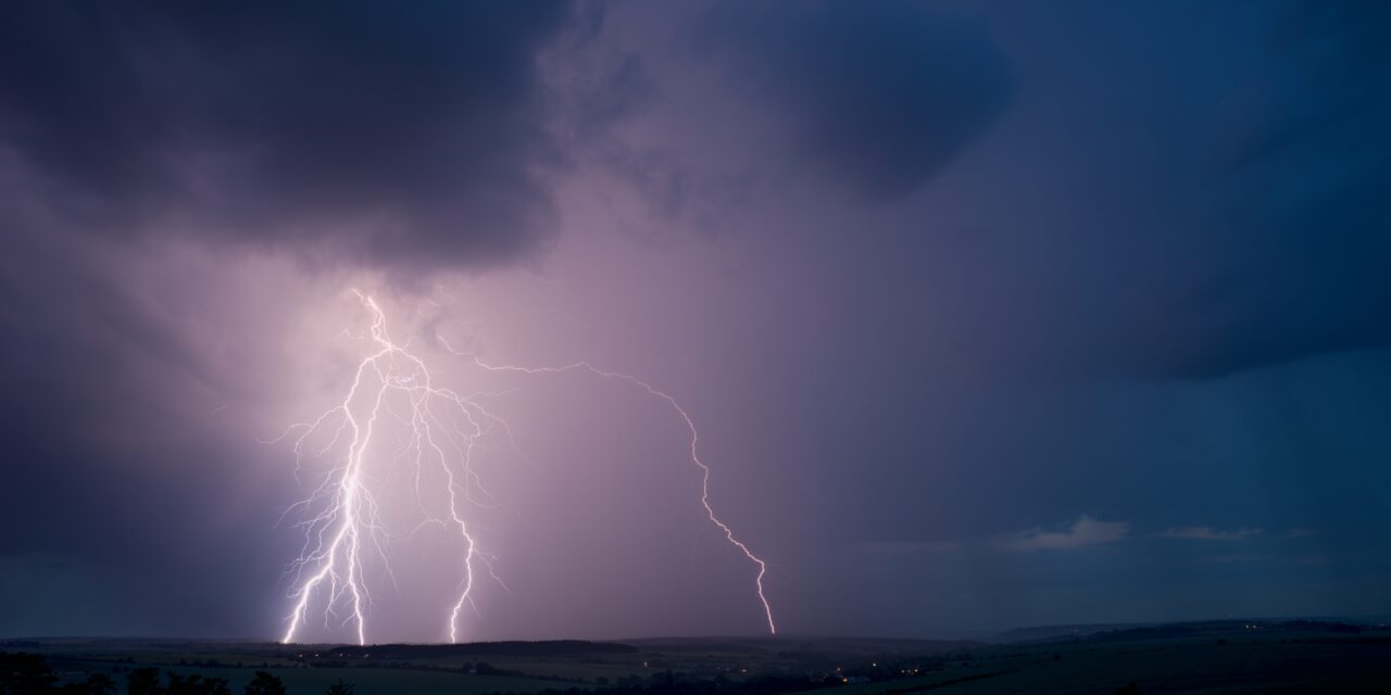 Bouřky na Kladensku 13. 6. 2020